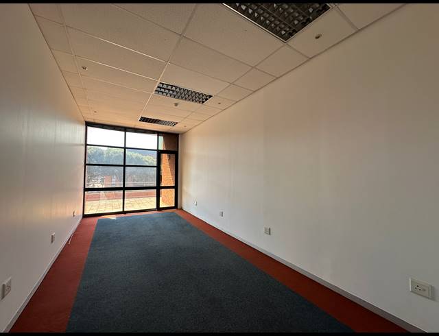 97M² OFFICE TO LET IN HIGHVELD TECHNOPARK